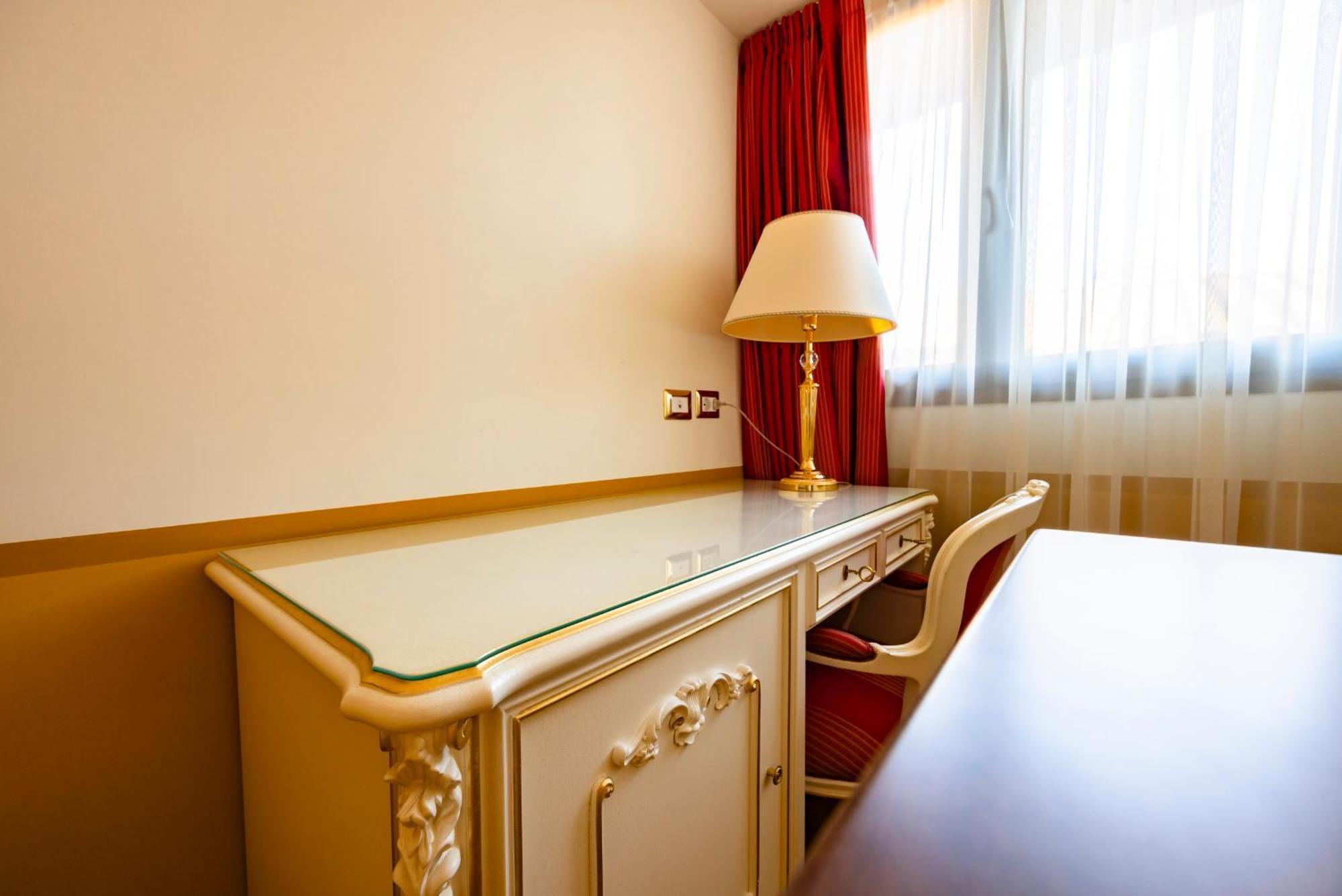 Il Gentiluomo Hotel & Spa ארצו מראה חיצוני תמונה